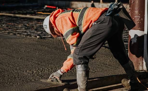 Why Choose Pro Contractors Hub?